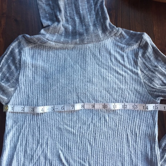 Anthropologie Top - Picture 7 of 7